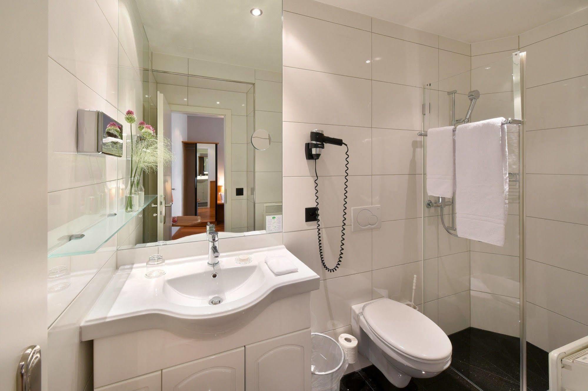Apart Hotel Amadeo Zofingen Exterior photo